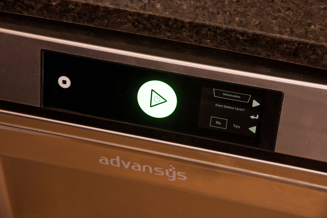 Hobart LXNH-2 23 Inch Stainless Steel High Temperature Sanitizing Dishwasher with 17 Inch Door Opening